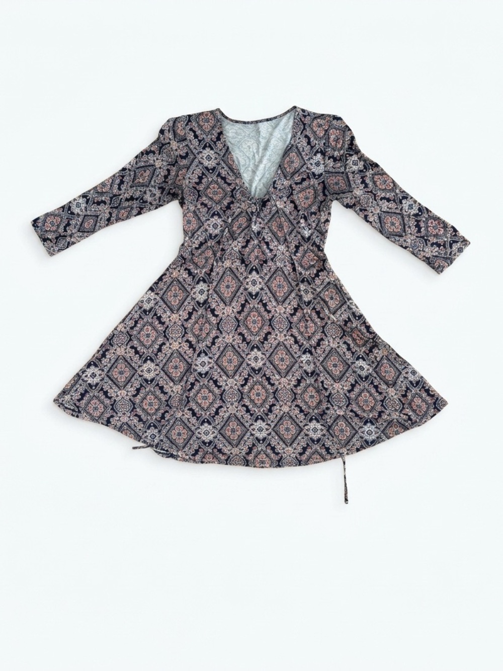 Forever 21 Navy and Blush Printed Long Sleeve V-Neck Dress